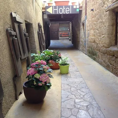 Asador O Callejon De Belchite Hotel 2*