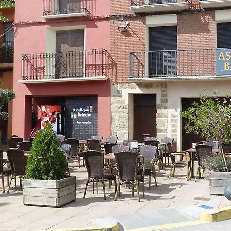Asador O Callejon De Belchite فندق
